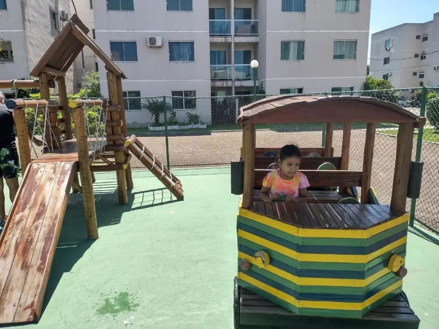 Apartamento de 3 quartos no Marina Clube