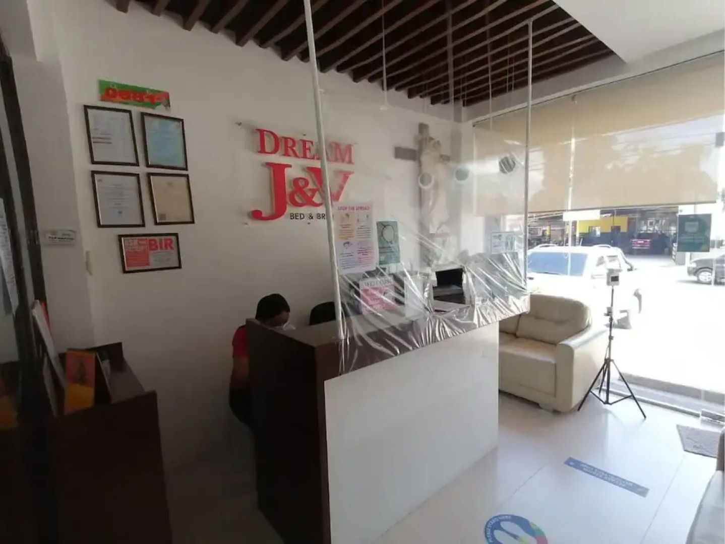 OYO 869 Jnv Dream Hotel