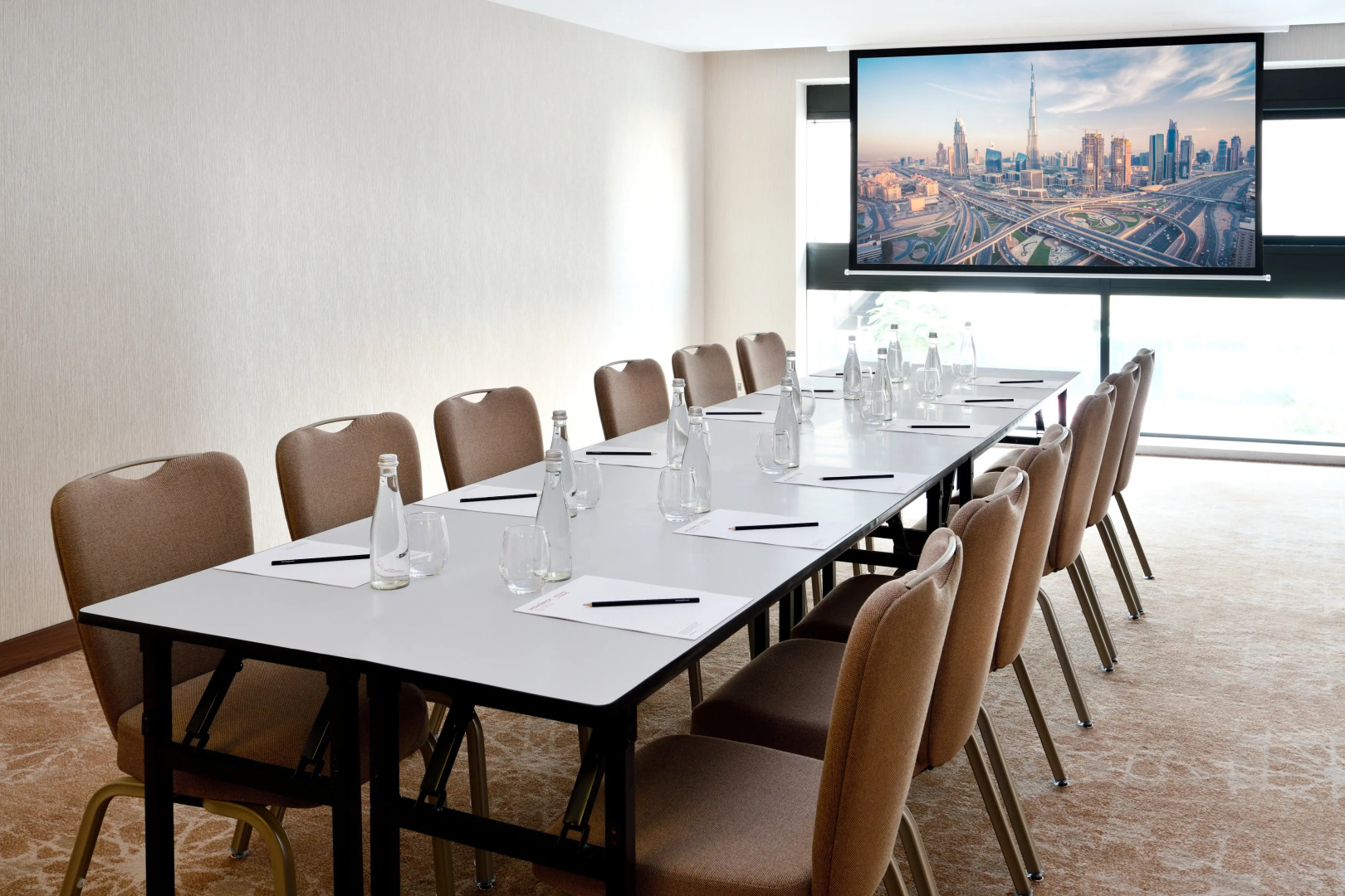 Mövenpick Hotel Apartments Downtown Dubai