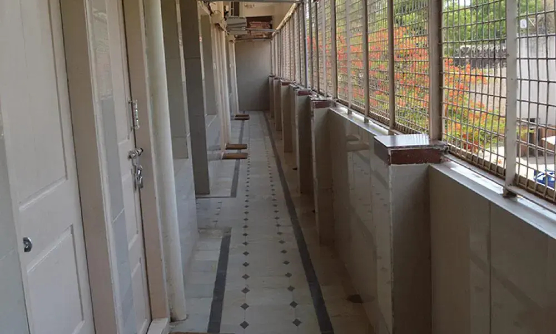 Mourya Deluxe AC Lodge