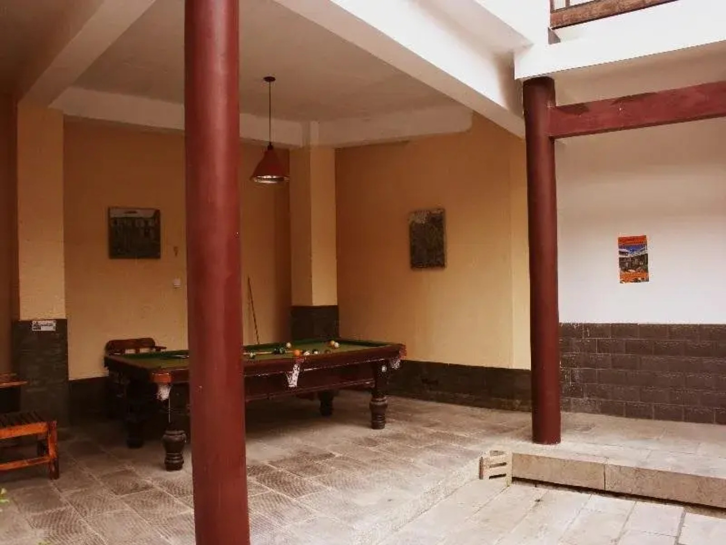 Zhangjiajie Base Area International Youth Hostel