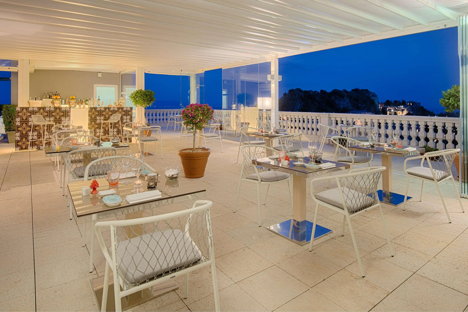 Отель NH Collection Taormina