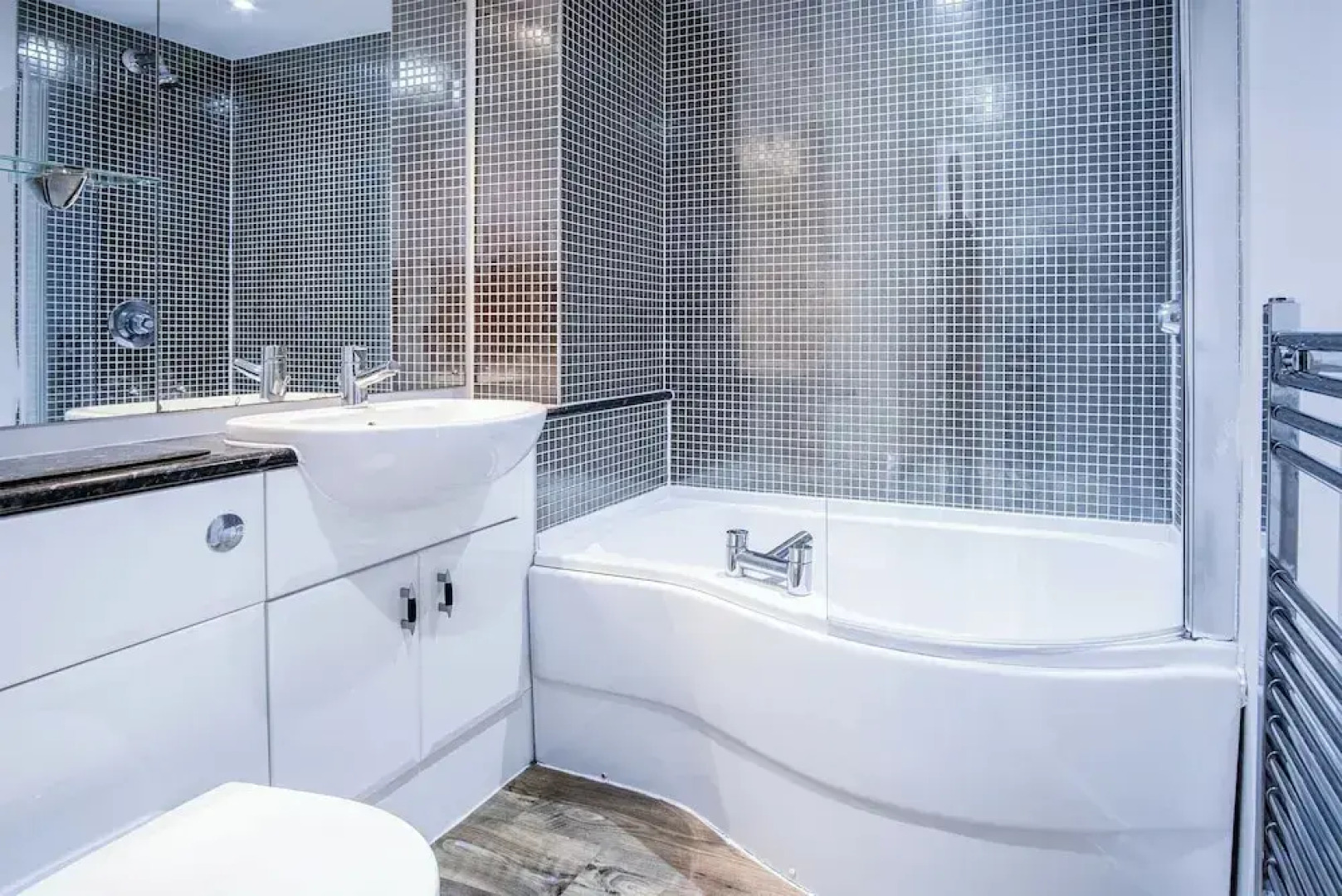 Skyline Duplex Penthouse - Llanelli