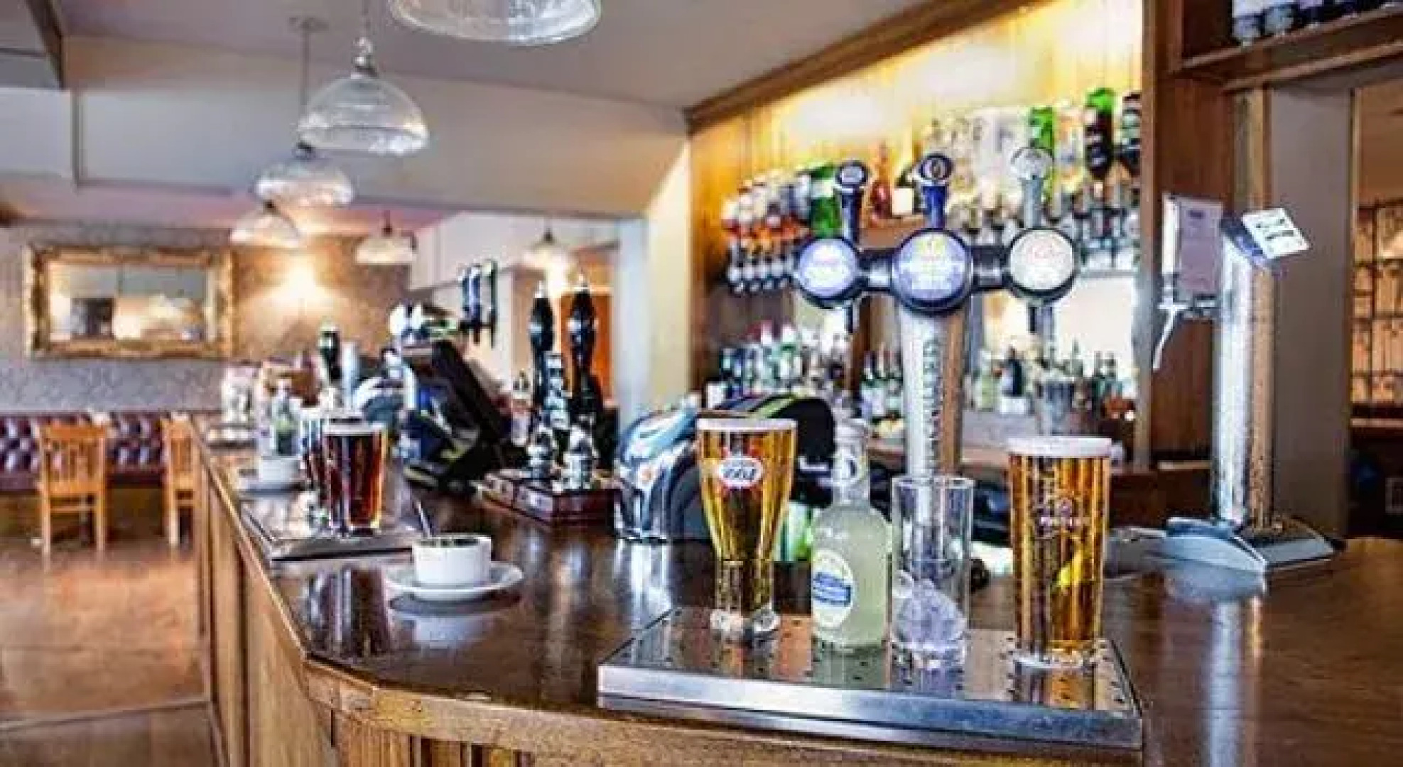 The White Rose Hotel