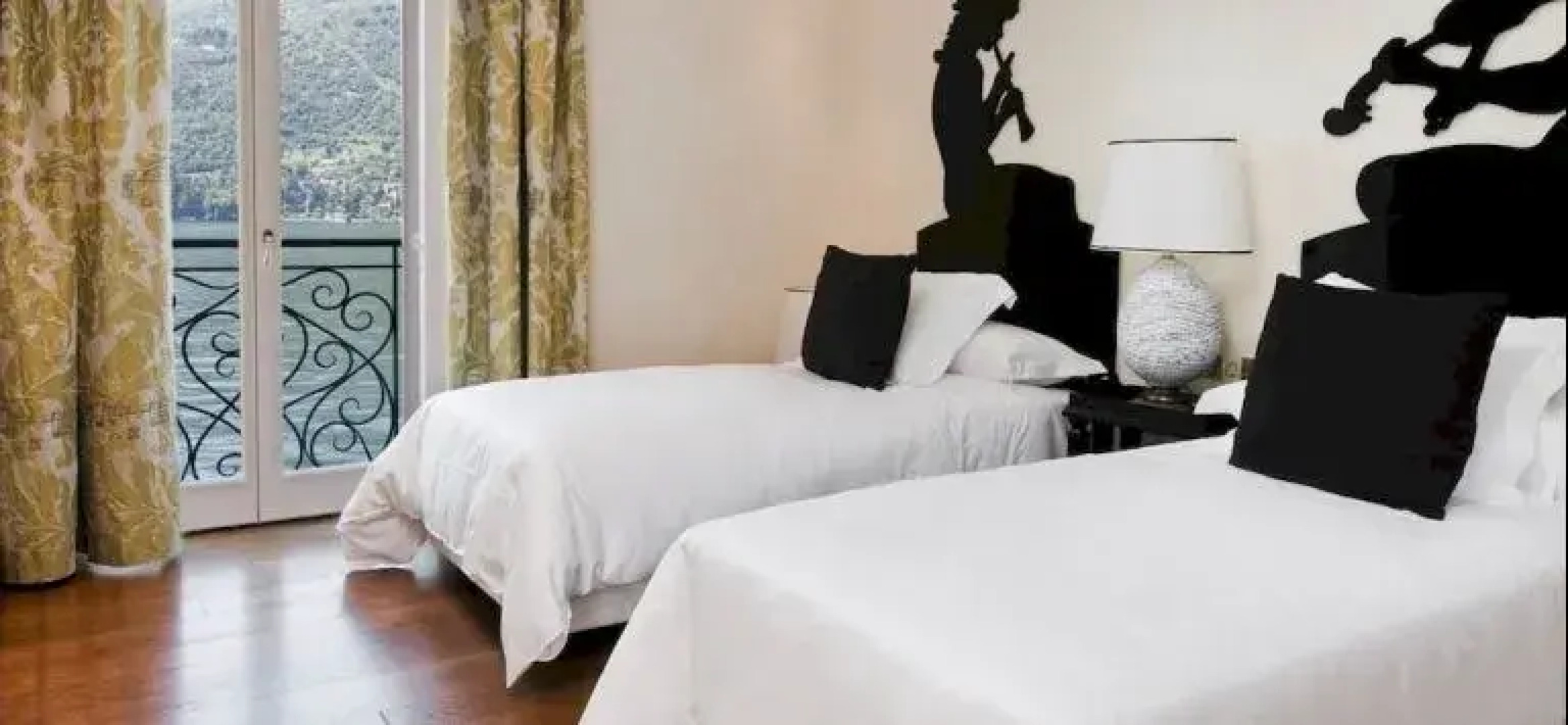 CastaDiva Residences