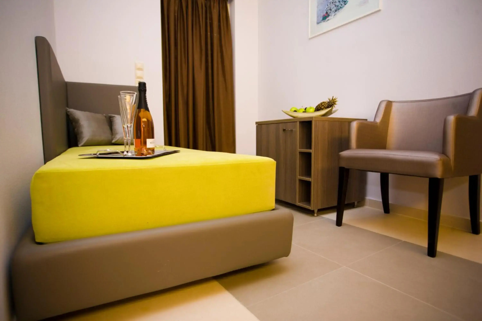 Astron Hotel