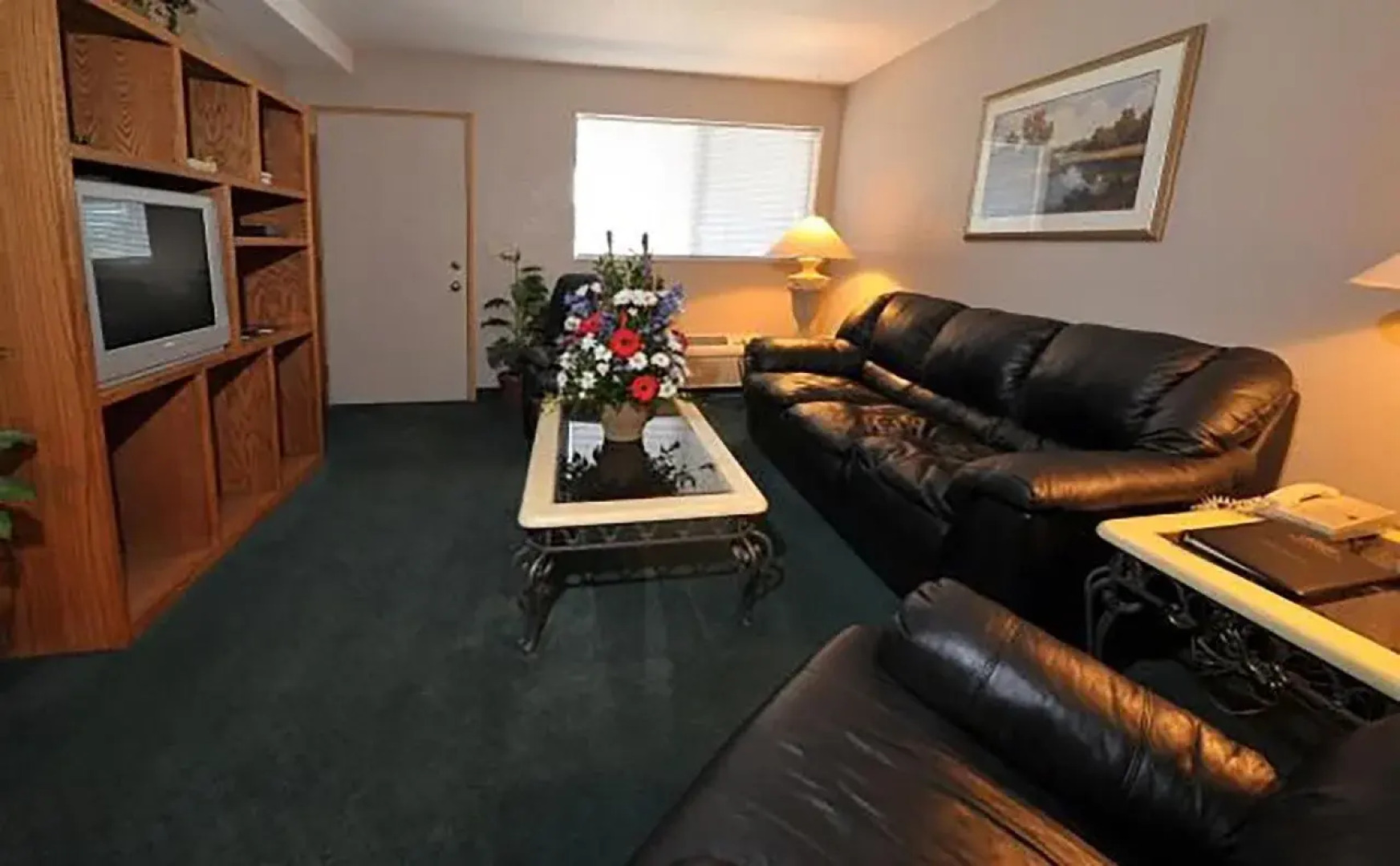 Shilo Inn Suites Hotel - Nampa Suites - Idaho