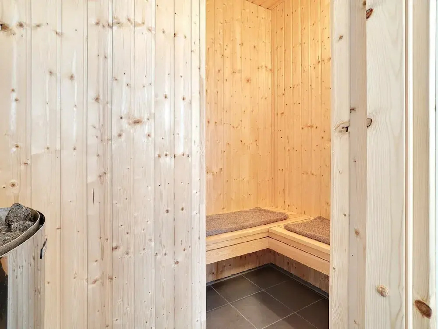 Stunning Holiday Home in Hovedstaden With Swimming Pool