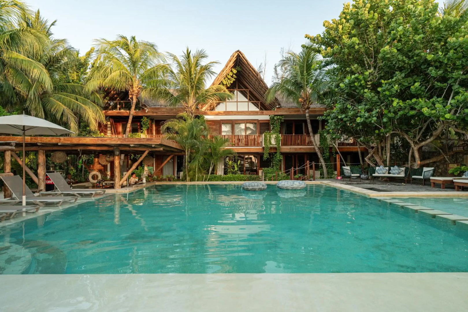 Hotel Villas Caracol