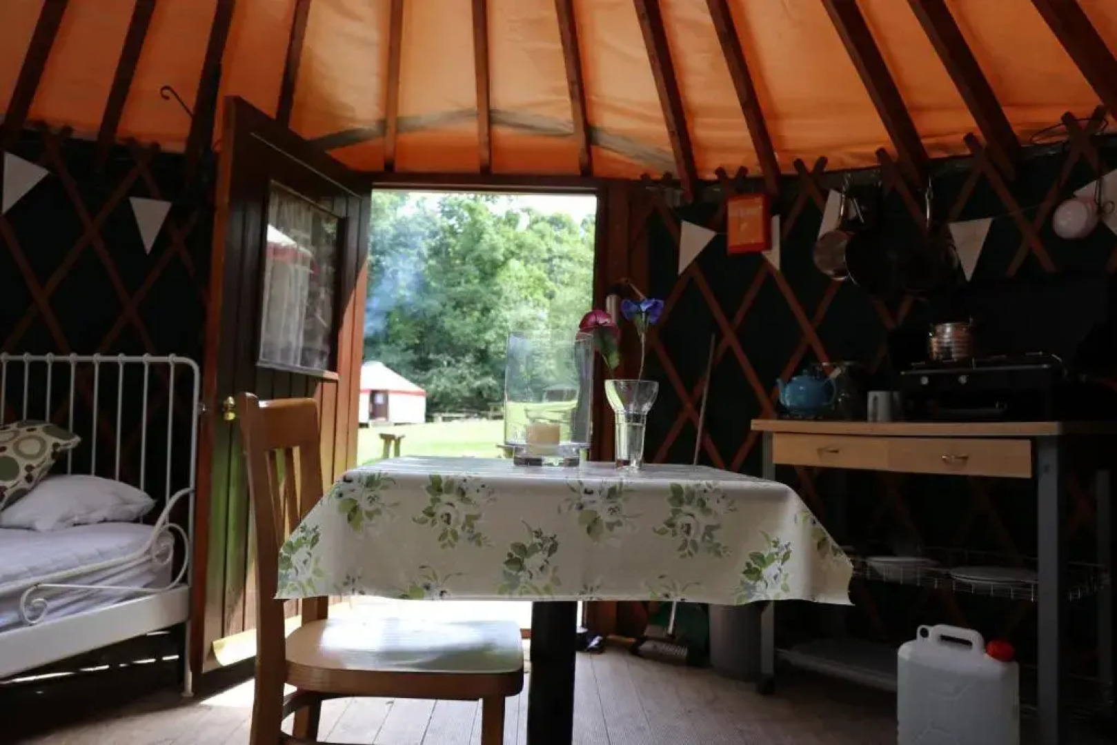 Yurtcamp Devon