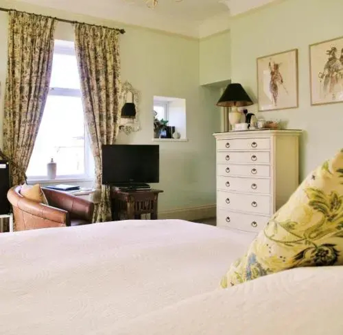 Woodlands Country House