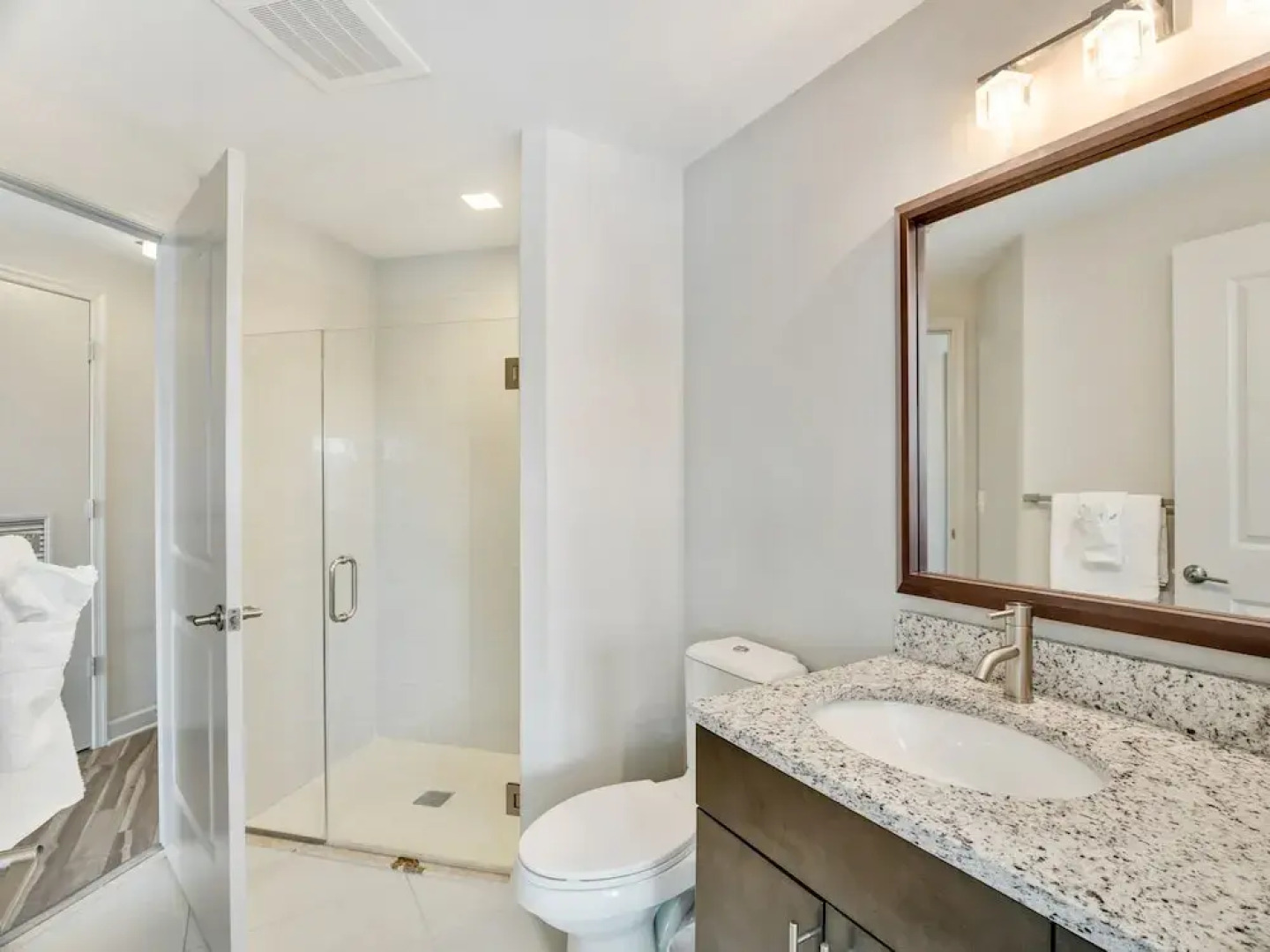 Bluebird Suites in Tysons Corner