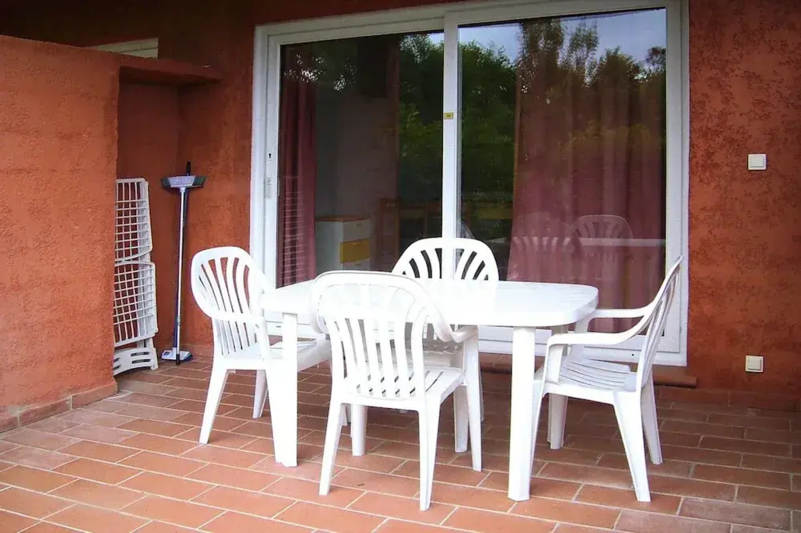 Apartment in Ghisonaccia Near Sandy Beach