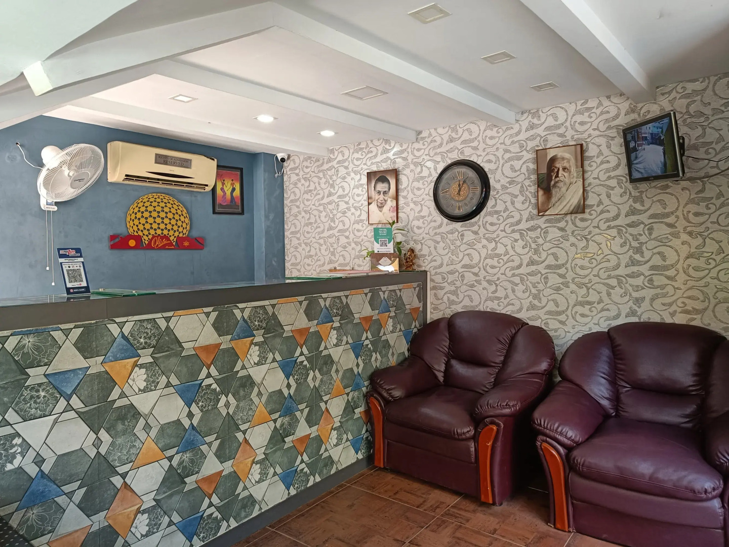 Poppys Olive De Villa