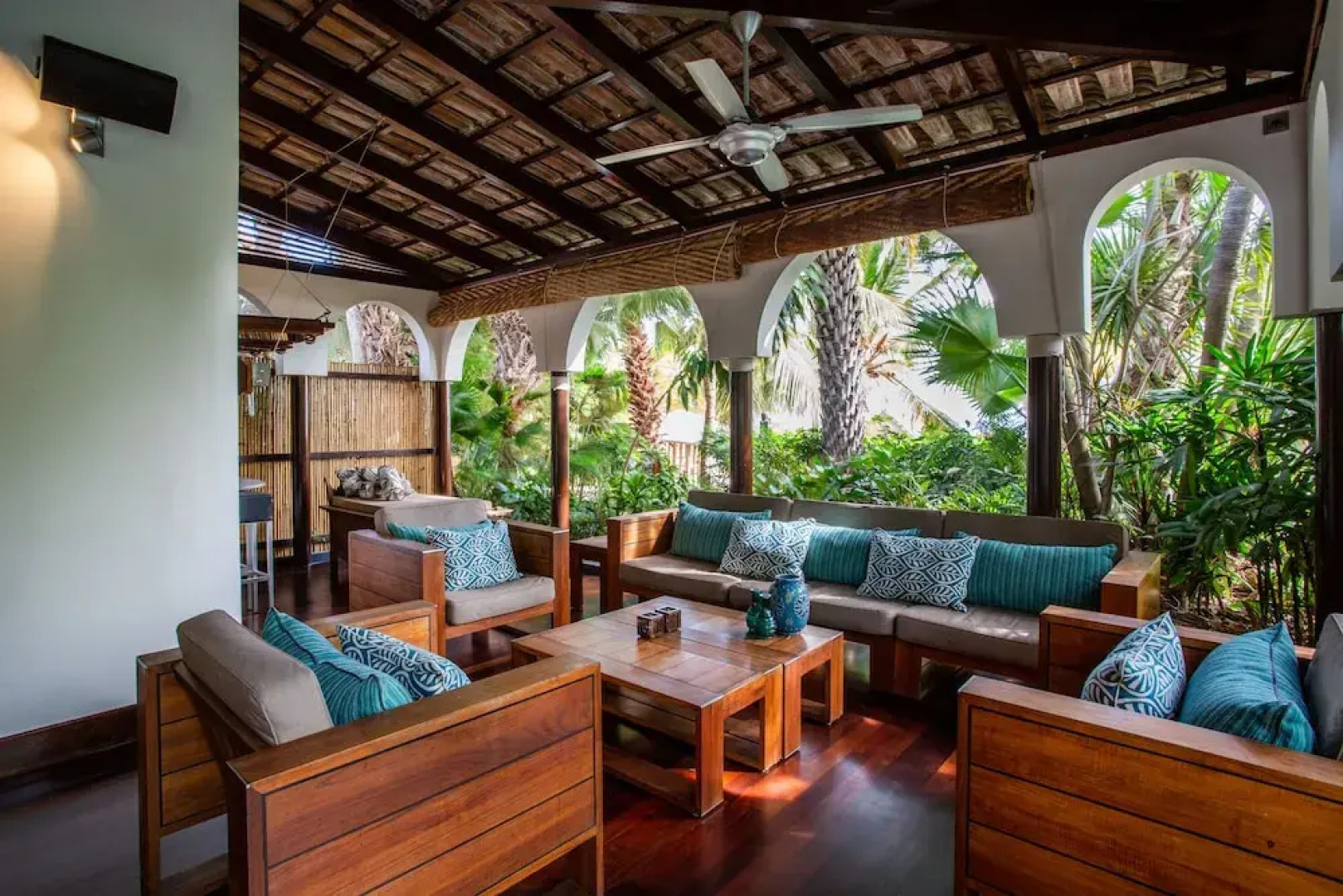 Baoase Luxury Resort