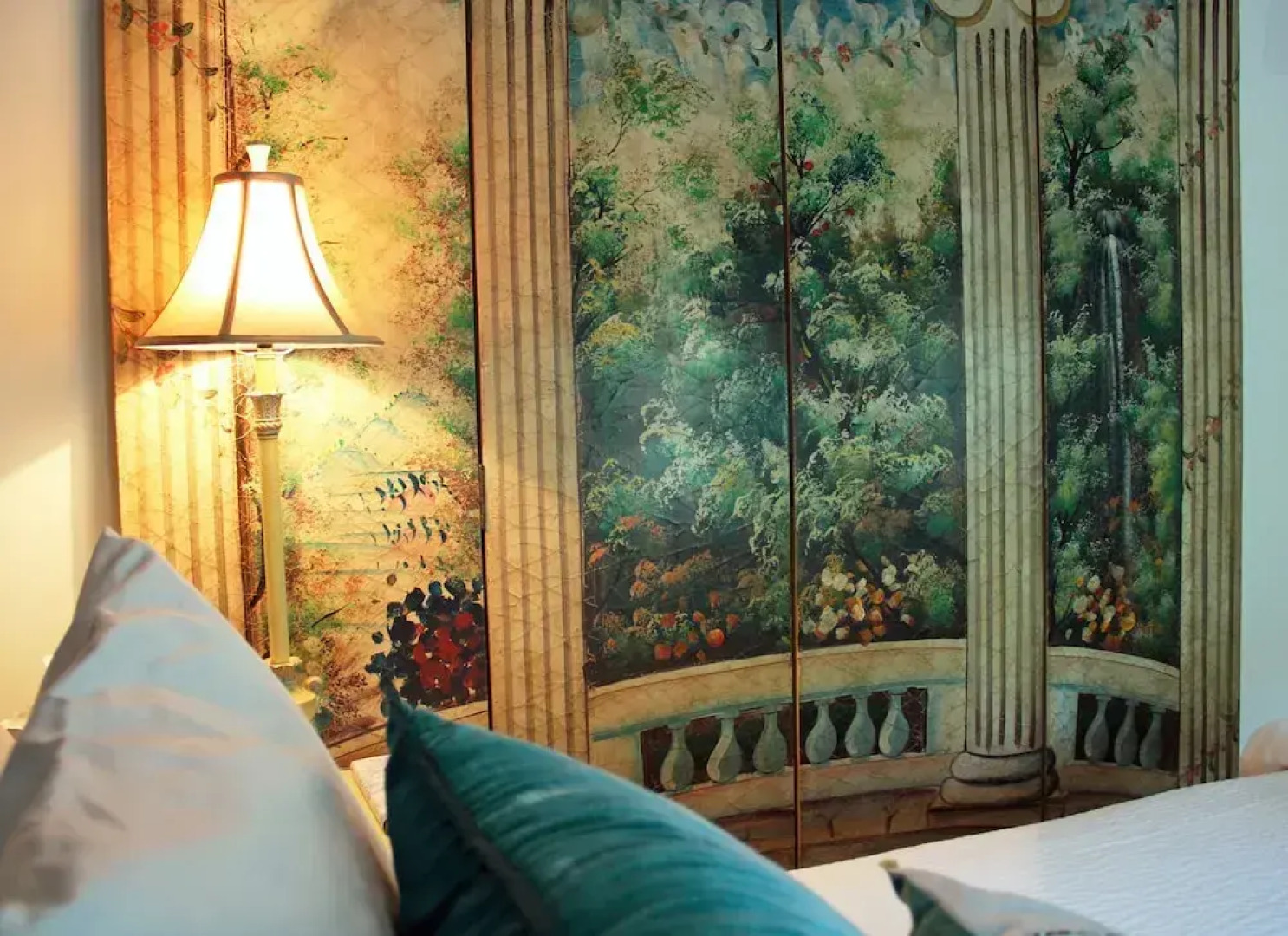 Boonville Luxury Lodging