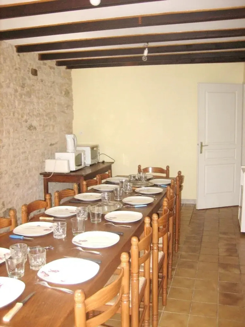 House With 5 Bedrooms in La Caillère-saint-hilaire, With Enclosed Gard