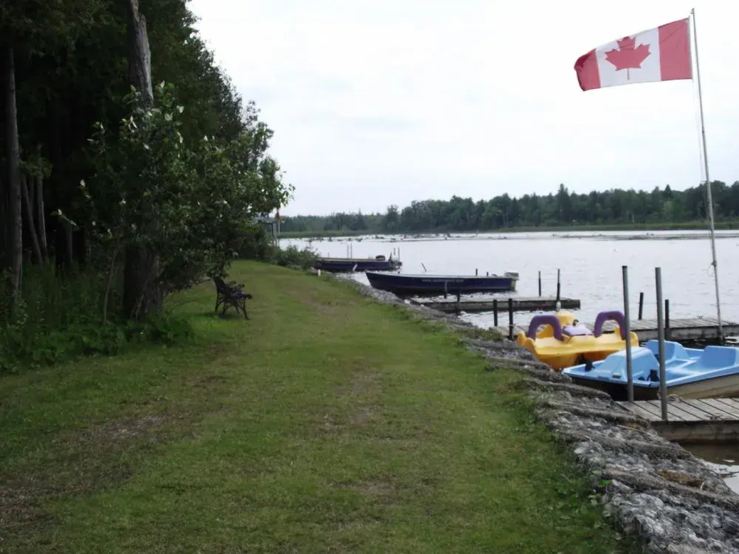 Cedars of Lake Eugenia - Cottage Resort
