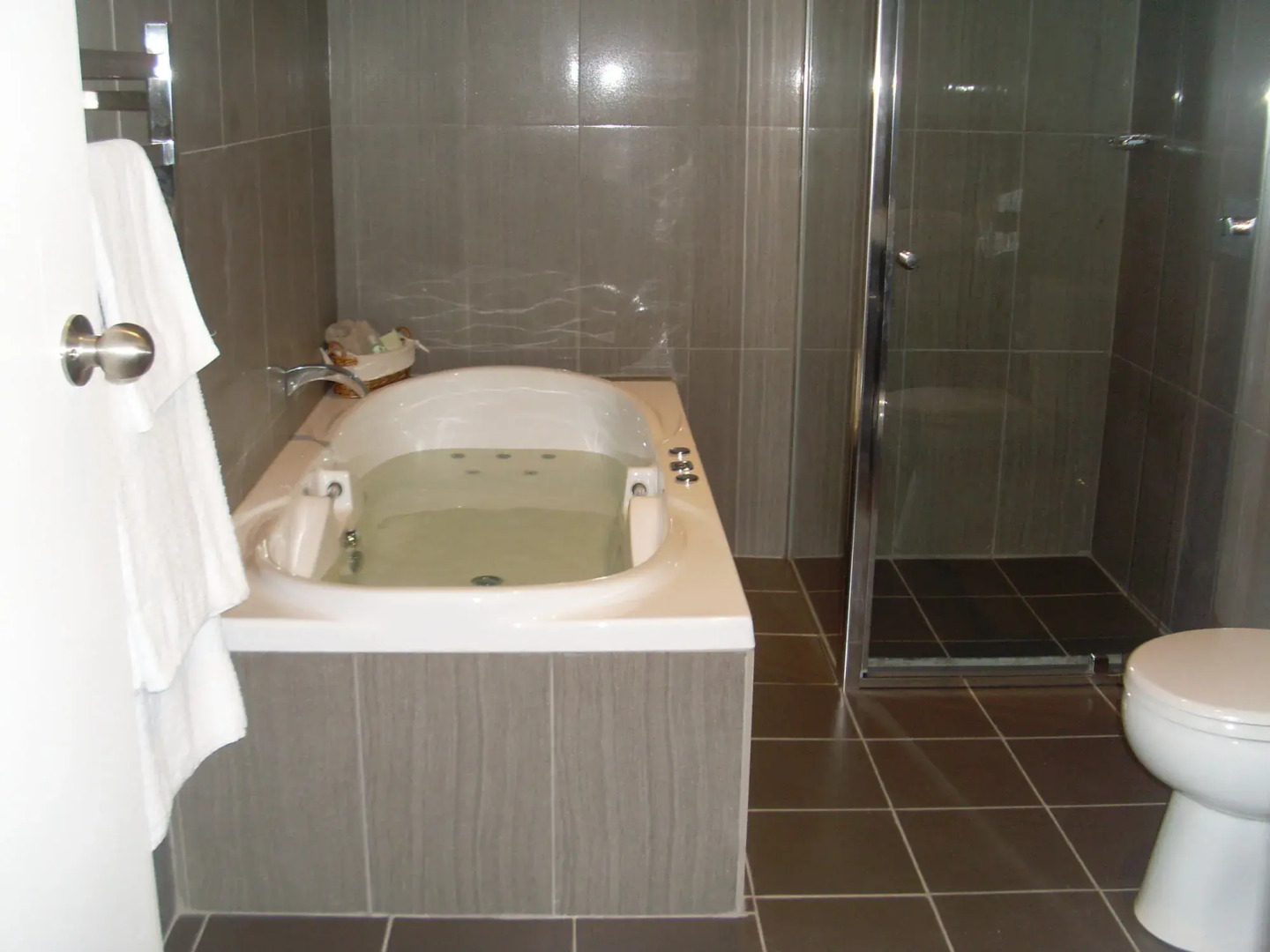 Federation Motel Resort