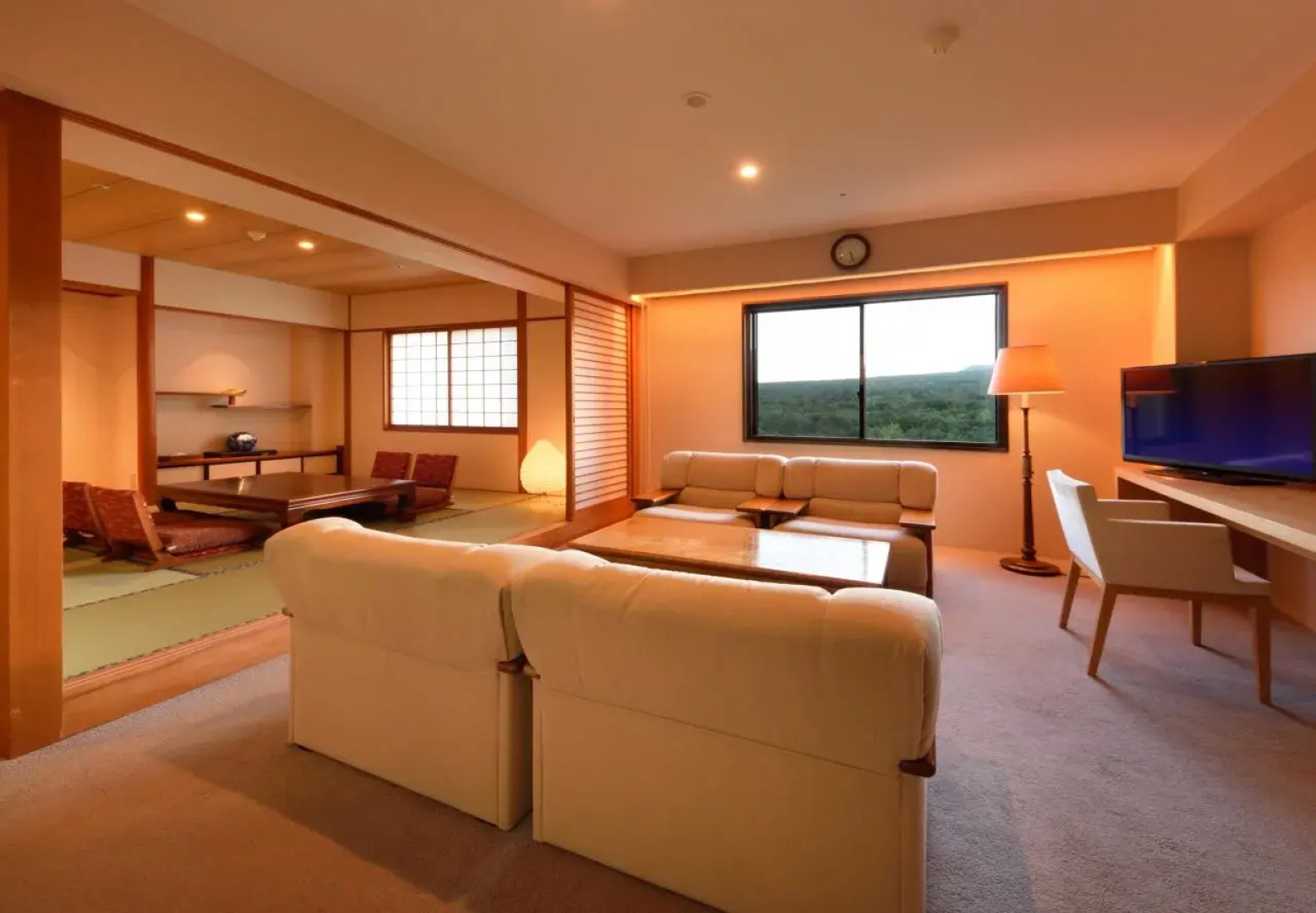 Royal Hotel MINAMI HOKKAIDO SHIKABE