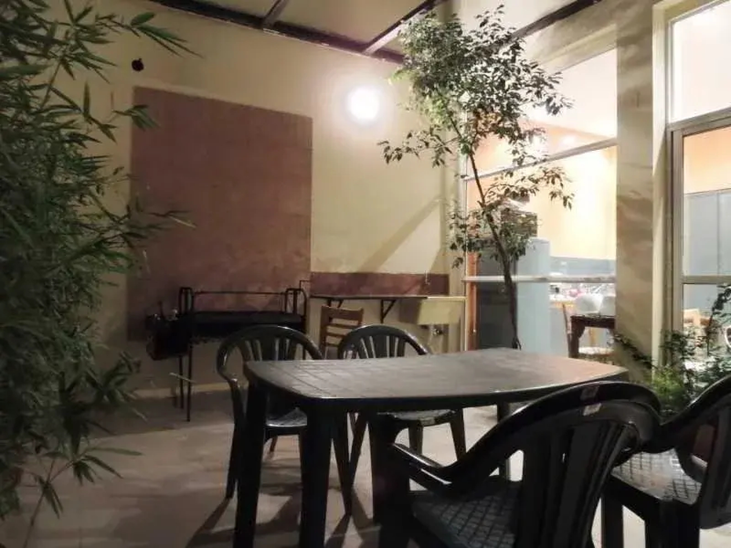 Don King Hostel