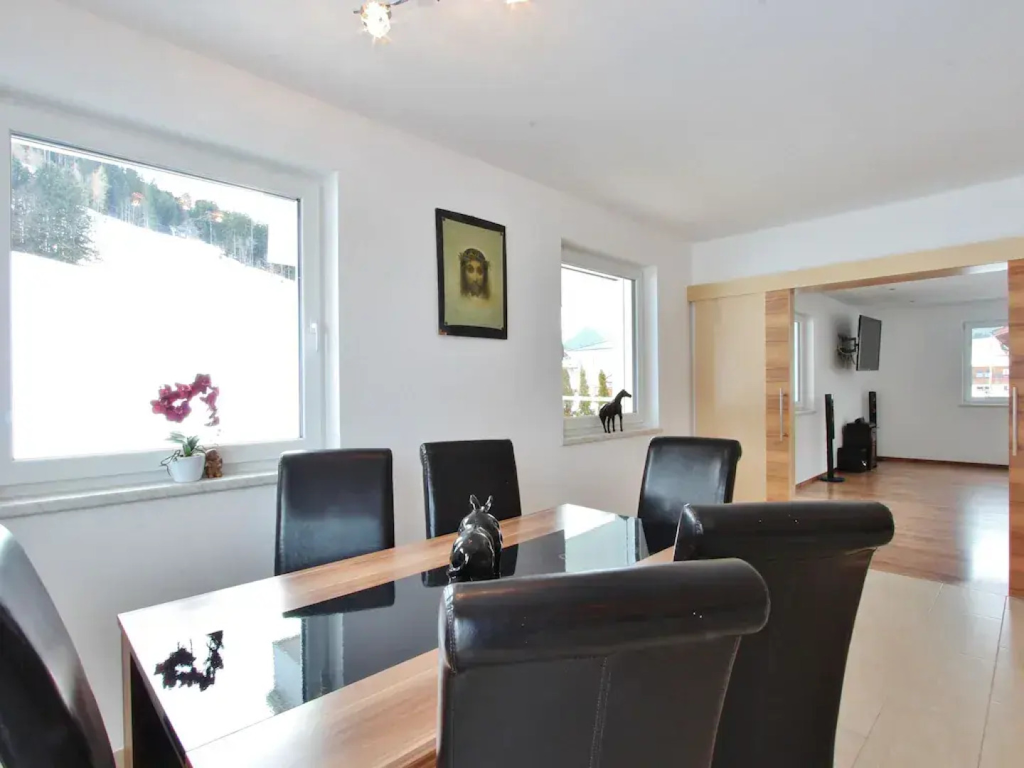 Spacious Villa With Garden in Hinterthiersee