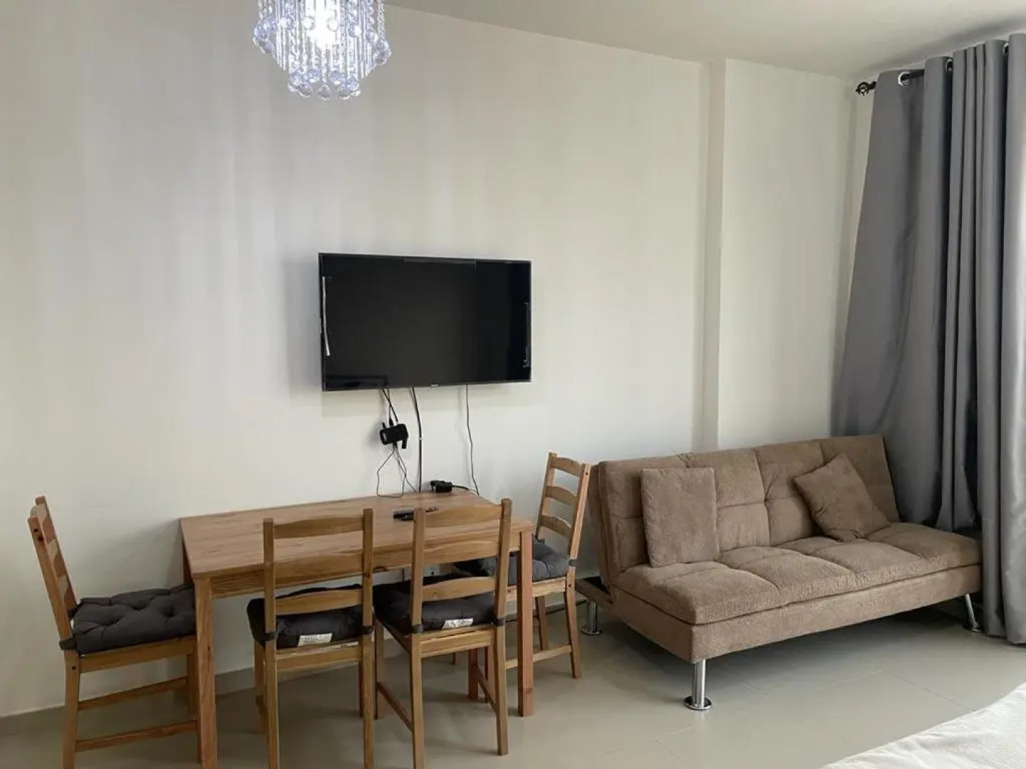 Breathtaking Studio Apartment in Marjan Island