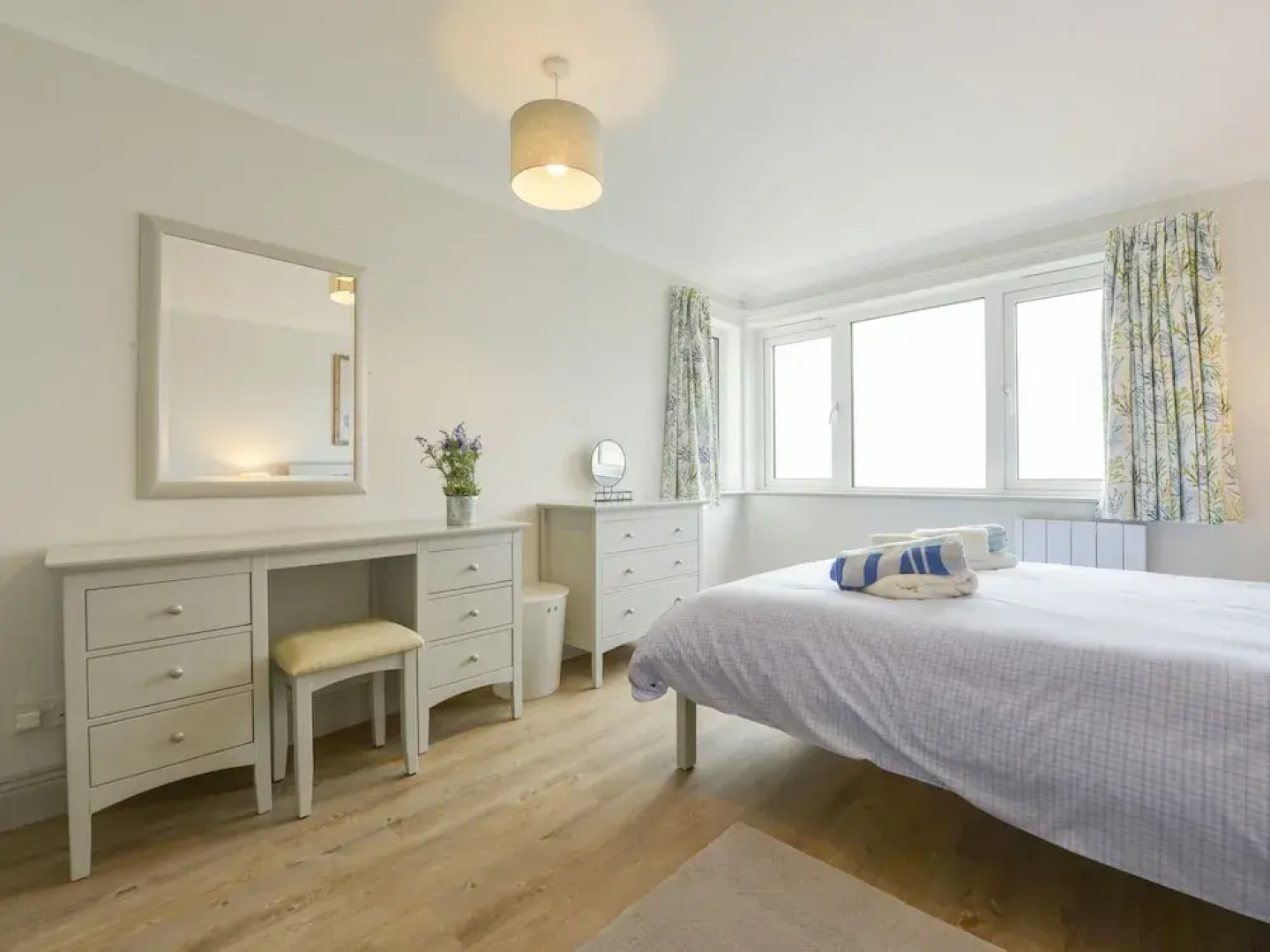 17 Burgh Island Causeway