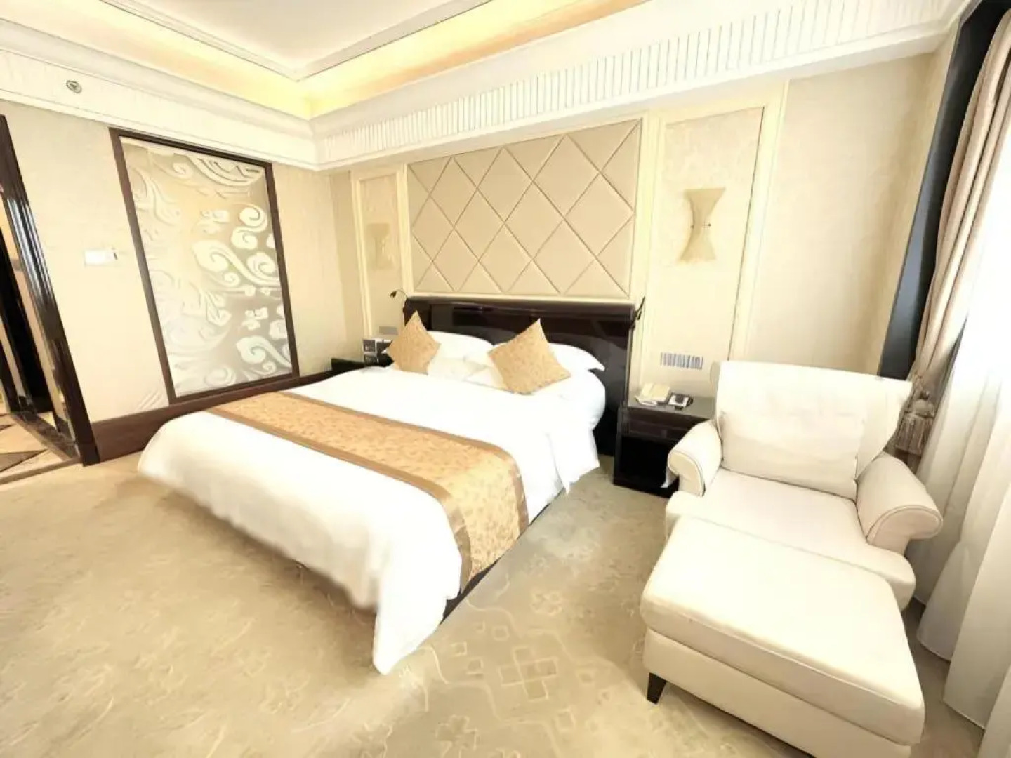 Sun City Hotel Haikou