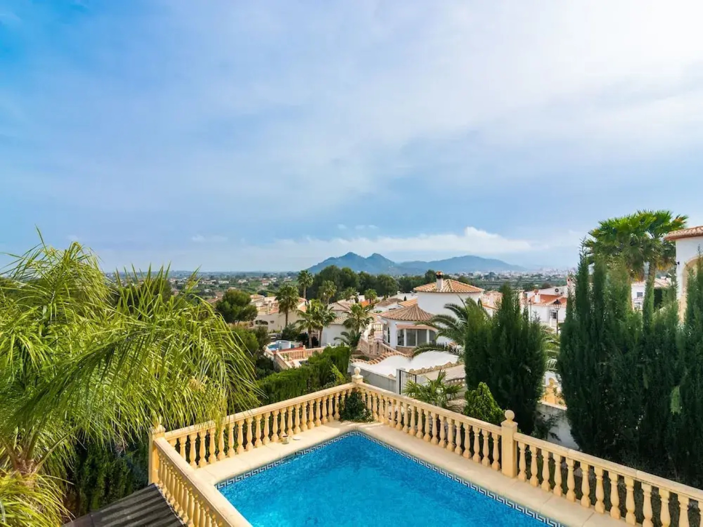 Detached Villa With Private Swimming Pool in Pedreguer