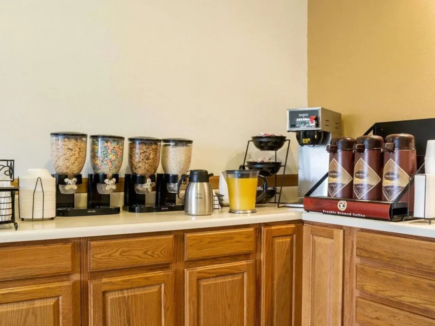 Econo Lodge Topeka Blvd.