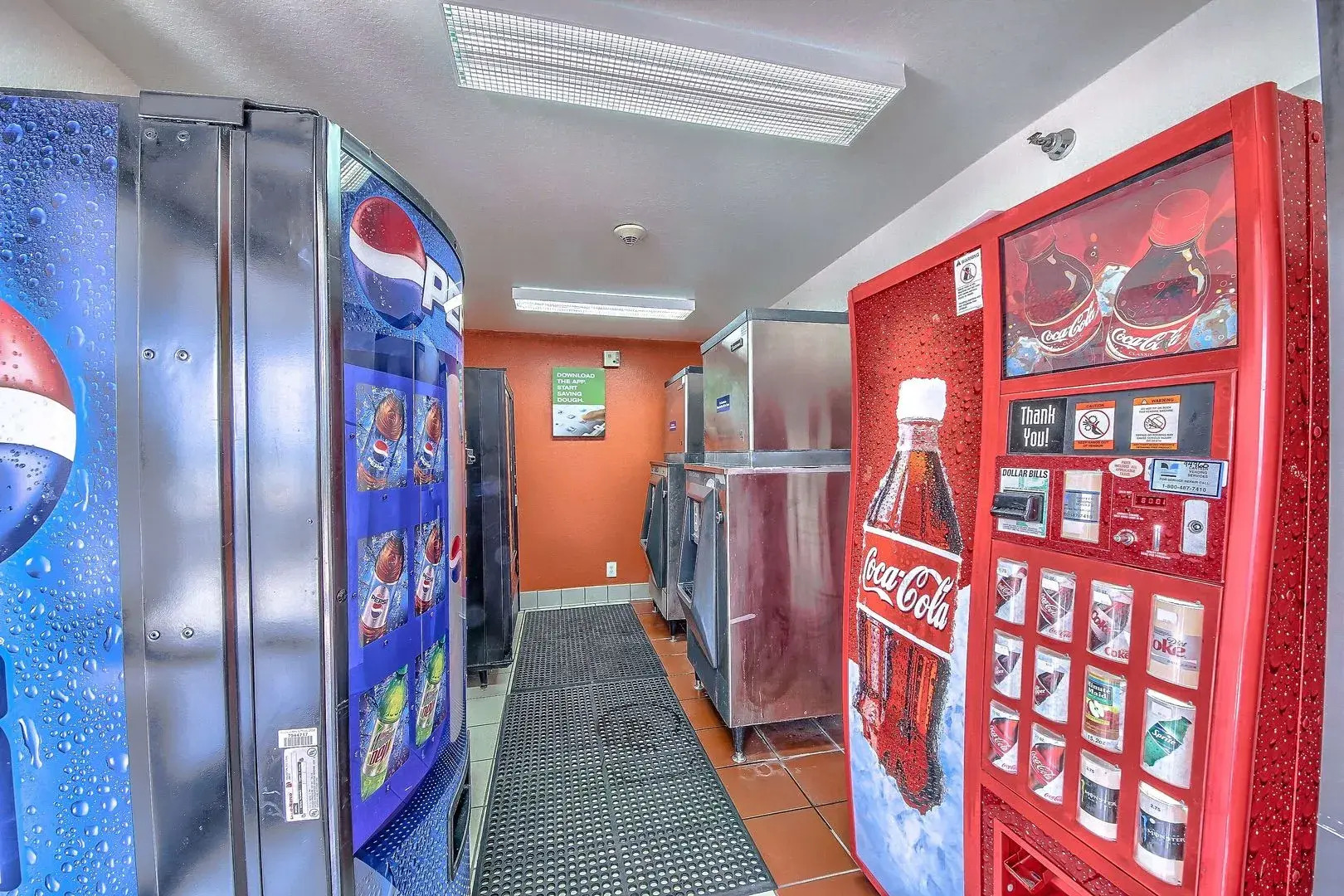 Motel 6 San Antonio, TX - Fiesta Trails