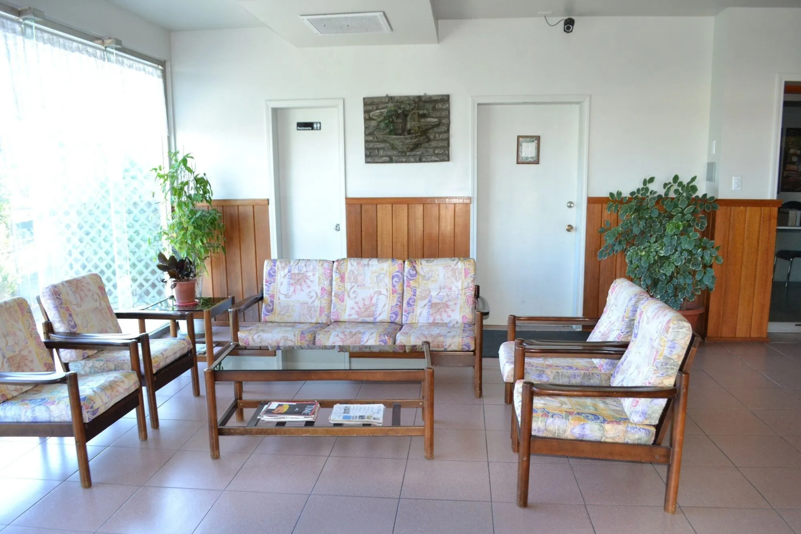 West Plaza Hotel Downtown