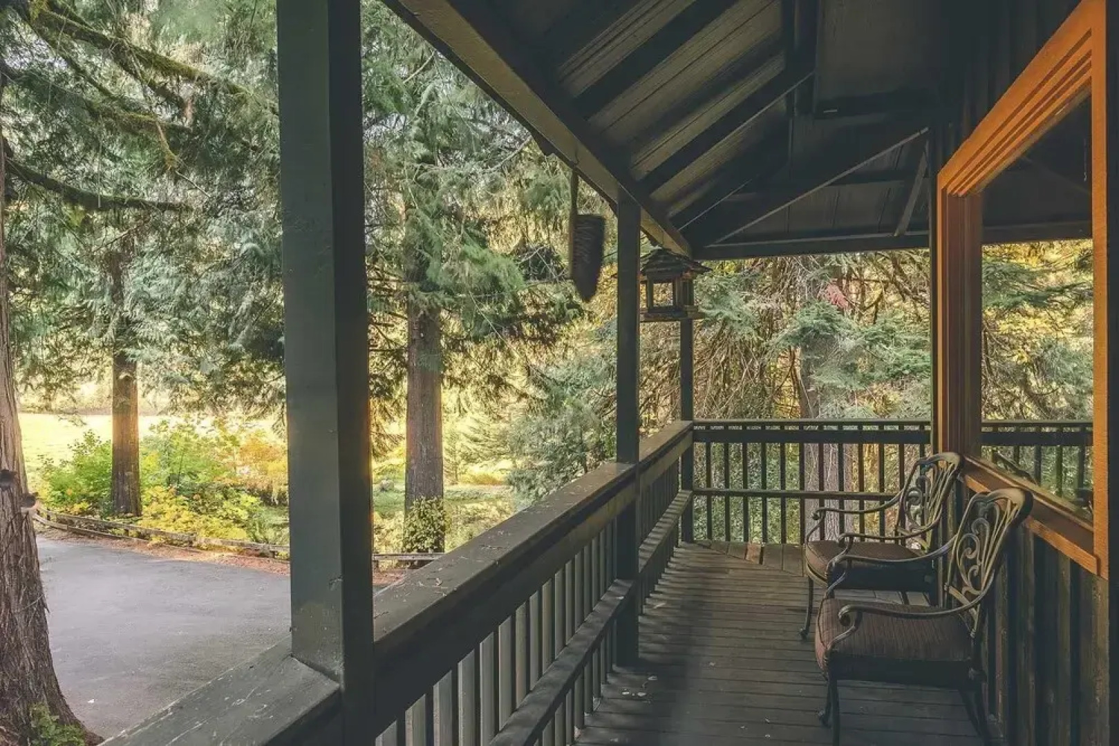 Crystal Creek Chalet