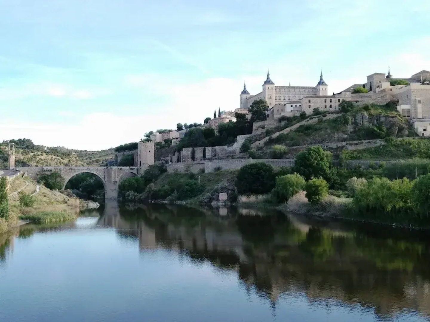 House with Pool in Cabañeros National Park near Madrid & Toledo