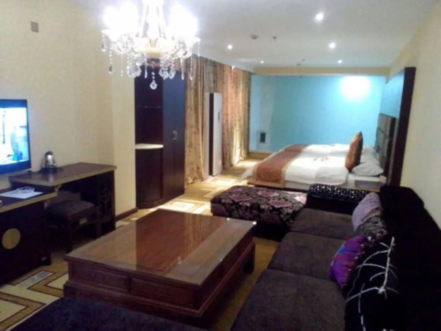 Jianshui San Long Hotel