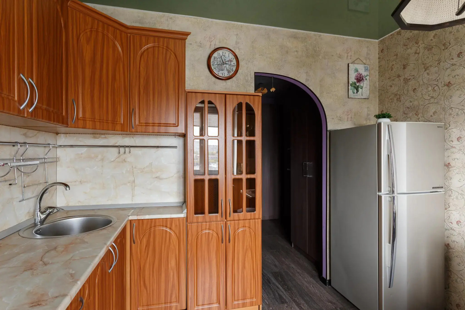 Живи уютно на улице Ленина 3