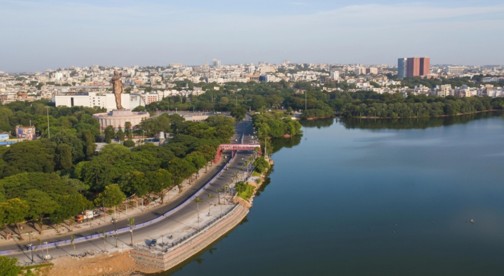 Radisson Blu Plaza Hotel Hyderabad Banjara Hills