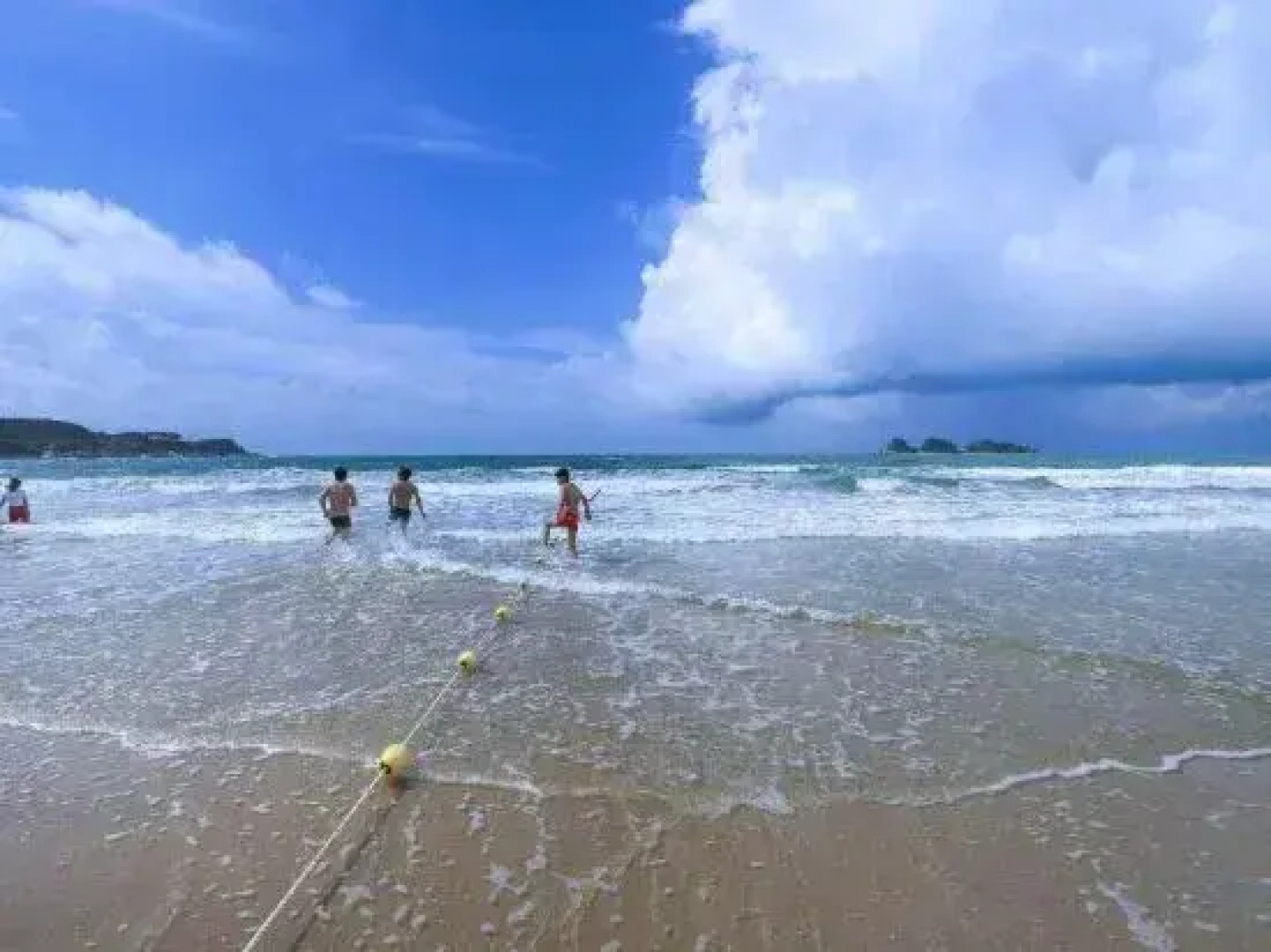 Haiwei Holiday Apartment