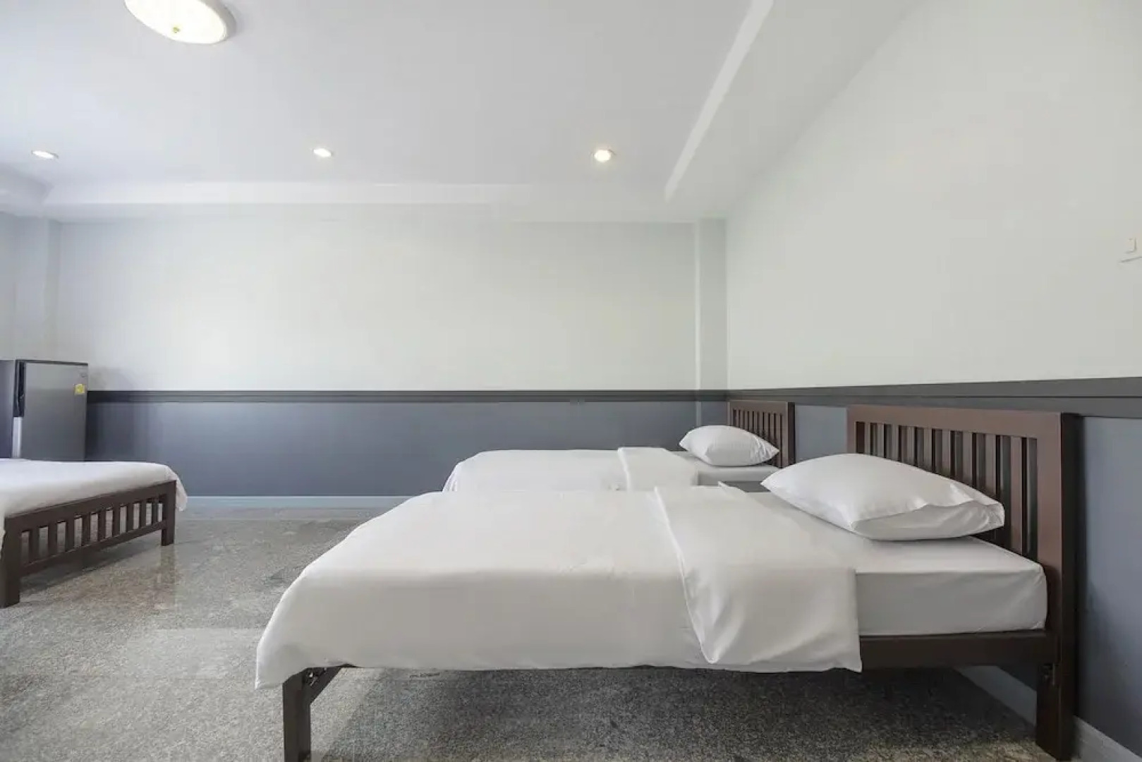 Oyo 664 Nara Hotel Restaurant And Bar