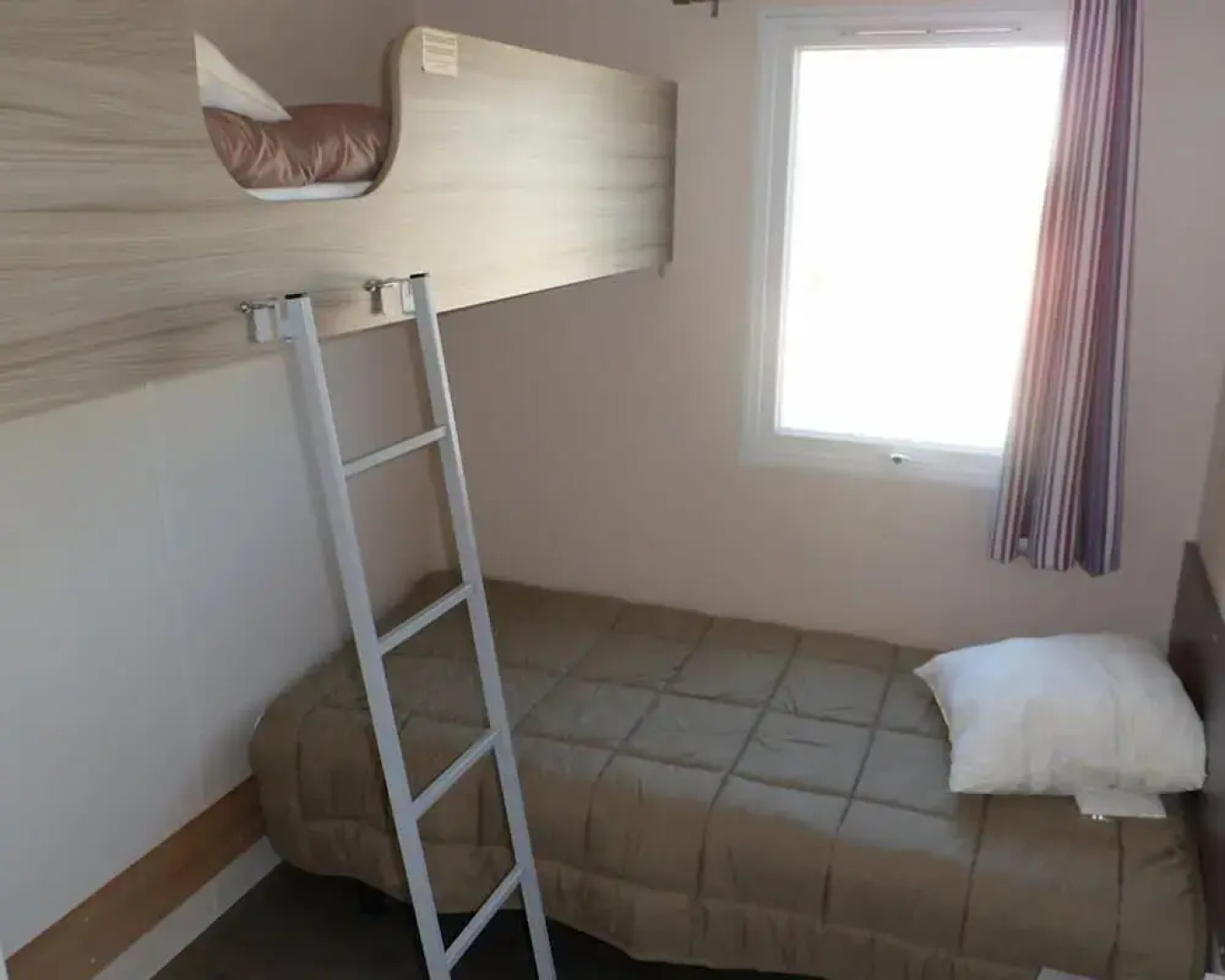 Camping des Rives des Corbieres