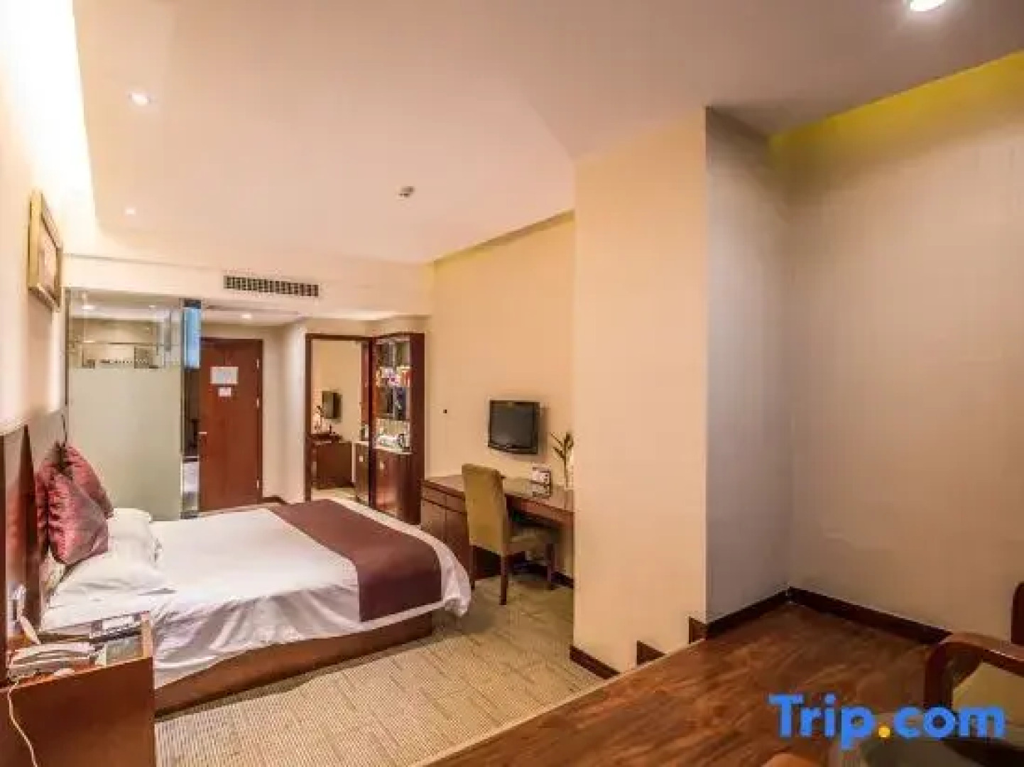 Ruidu Hotel Chain  Wuma  Street Renmin  Road  Branch