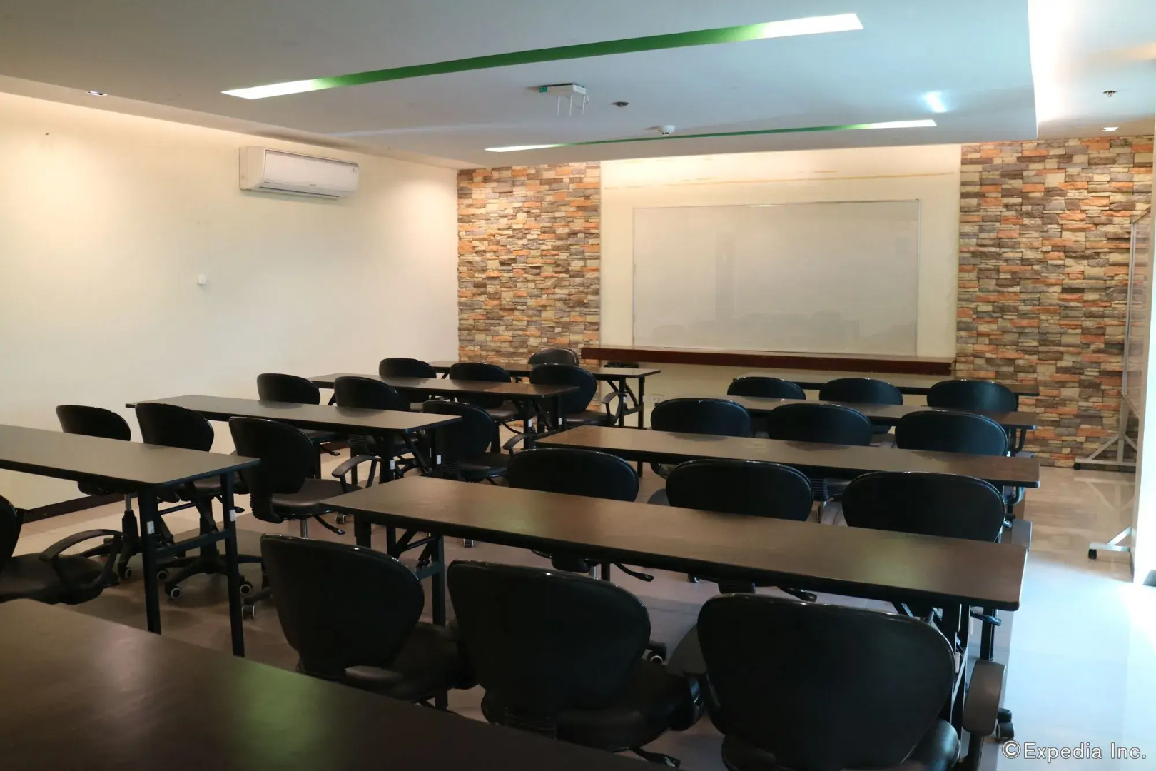 Go Hotels Plus Bacolod Newly Renovated