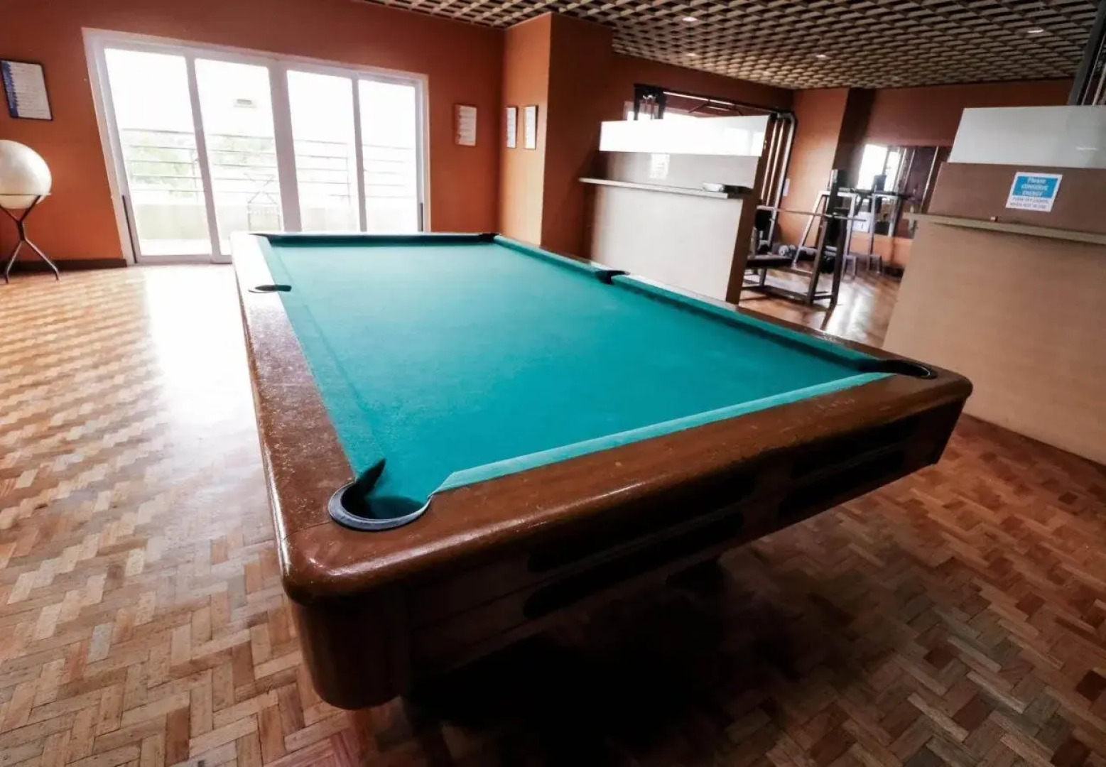 NIDA Rooms Mandaluyong Manila Beauty