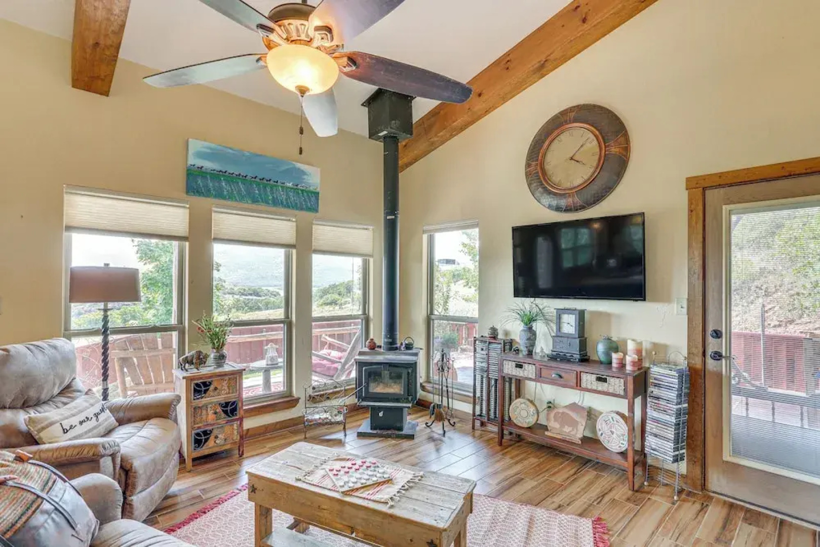 Medicine Park Cottage: Walk to Lake Lawtonka!