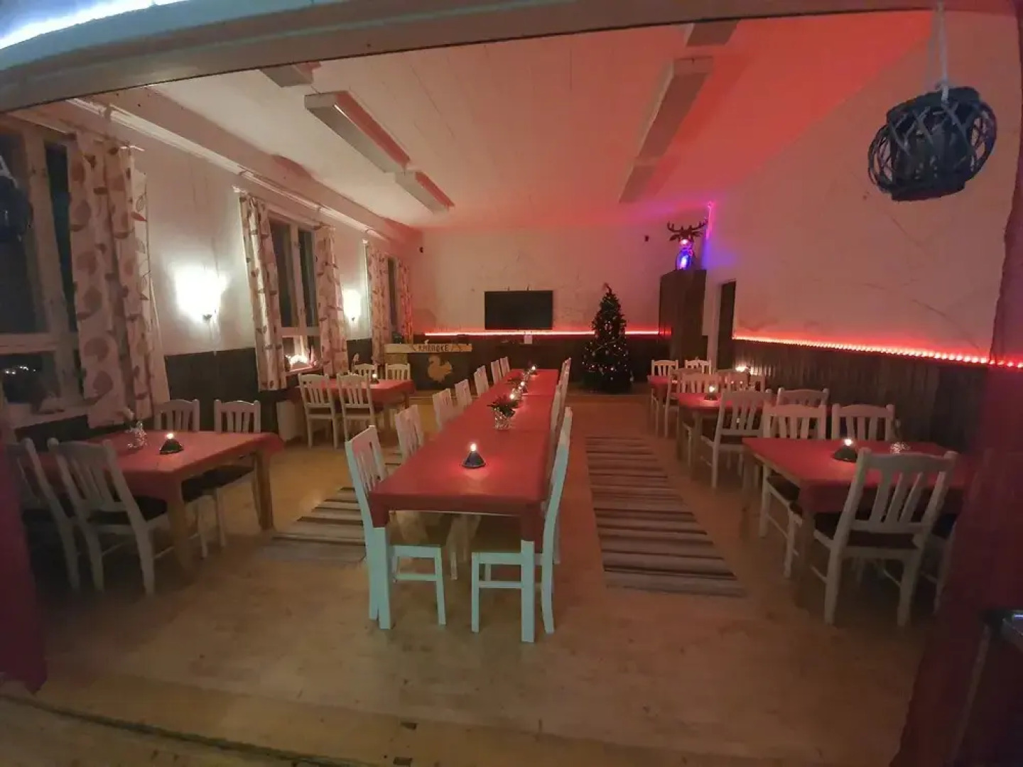 Majatalo Oravanpesä