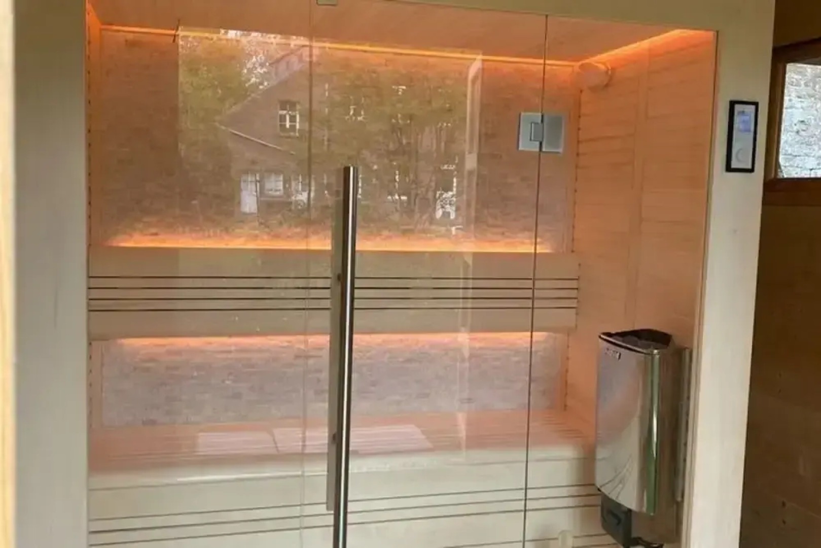 Luxury Holiday Home in Vloesberg With Sauna and hot tub