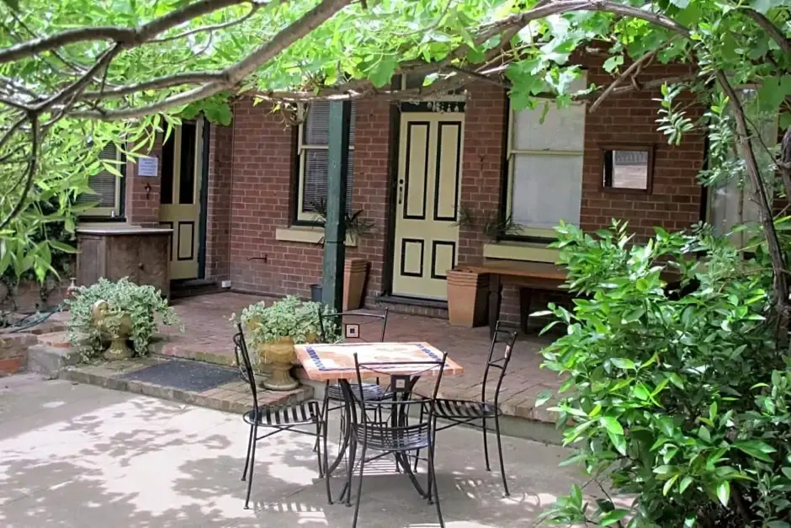 Holmhurst Guest House