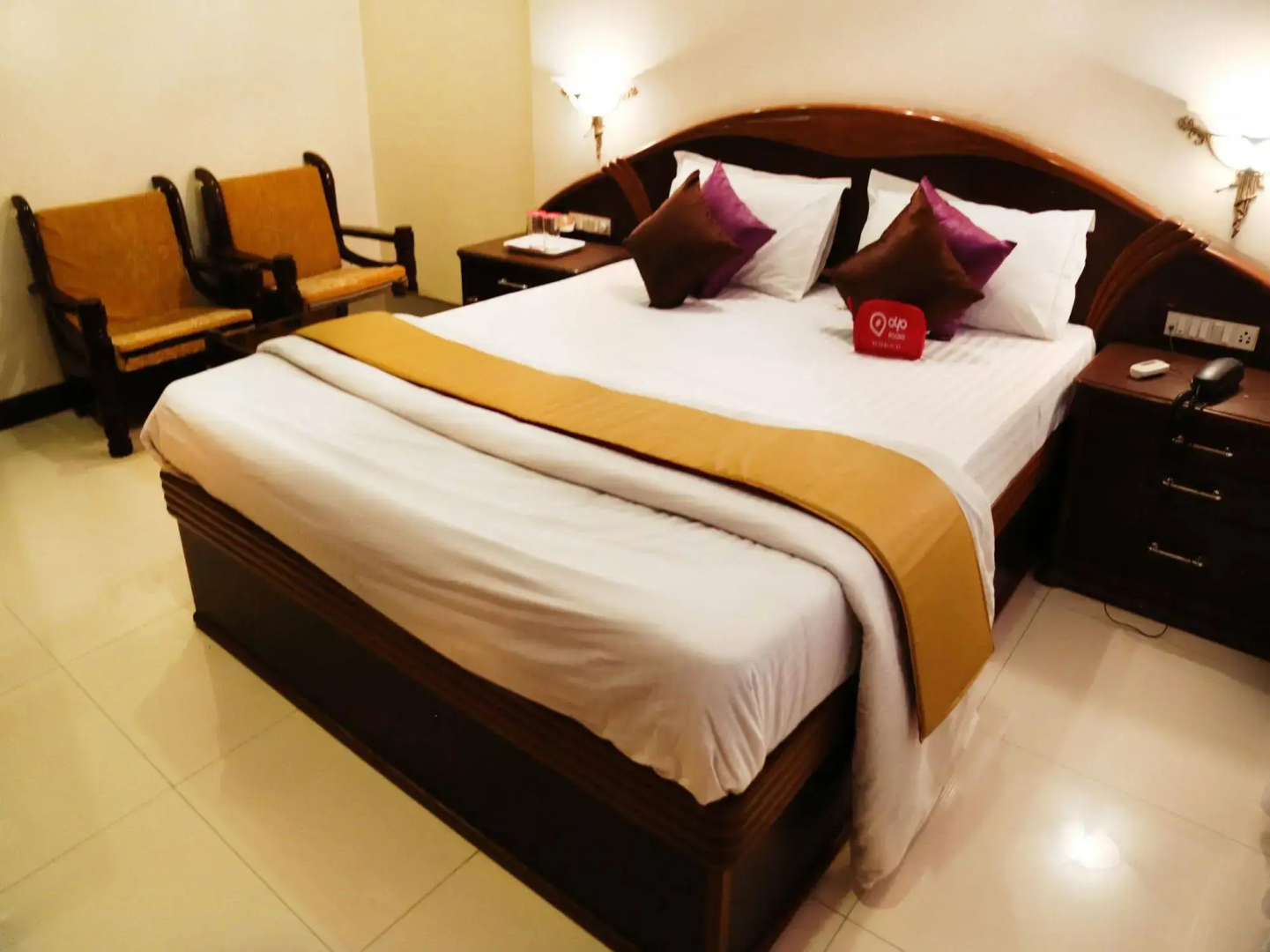 FabHotel Gharonda Residency Midc