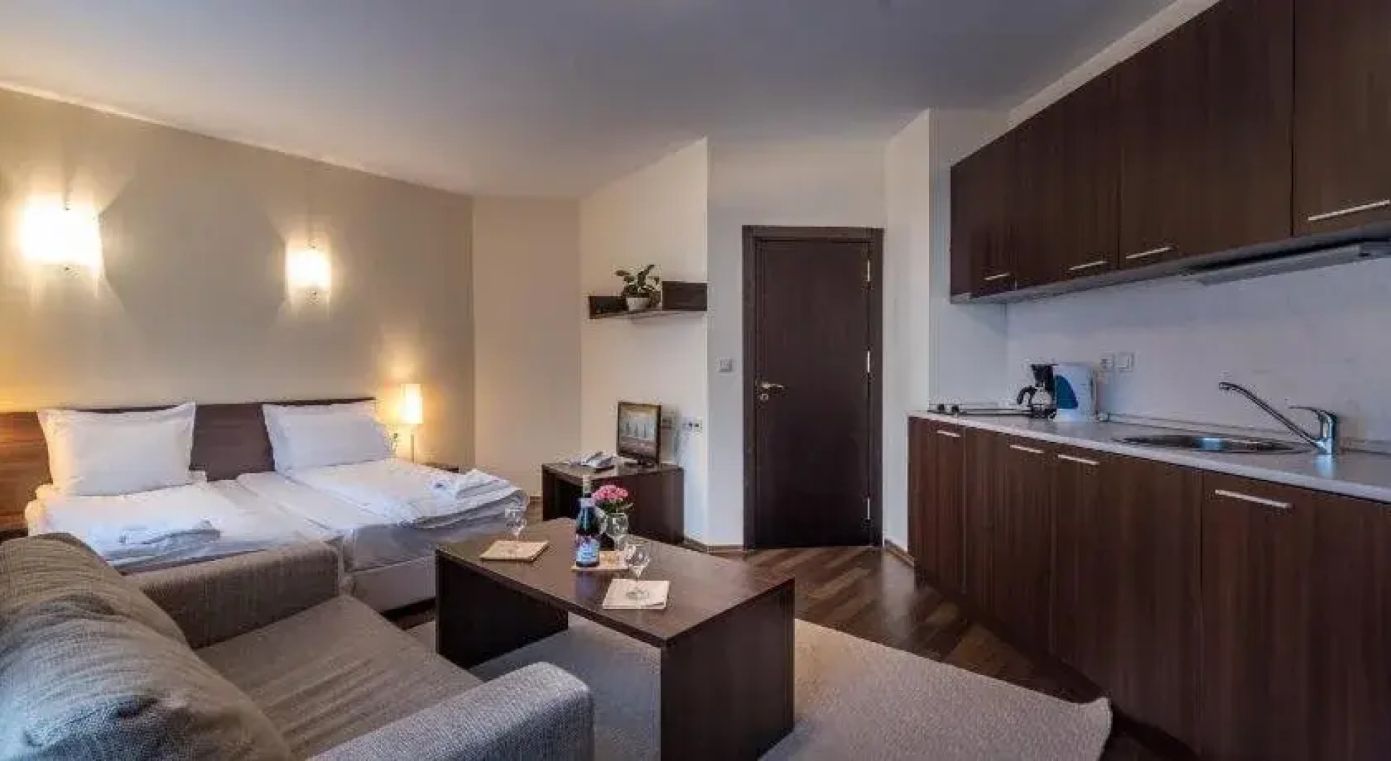 GT Aspen House Apartments